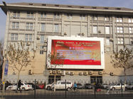На открытом воздухе улица торгового центра рекламируя СИД обшивает панелями большой экран дисплея СИД полного цвета P10