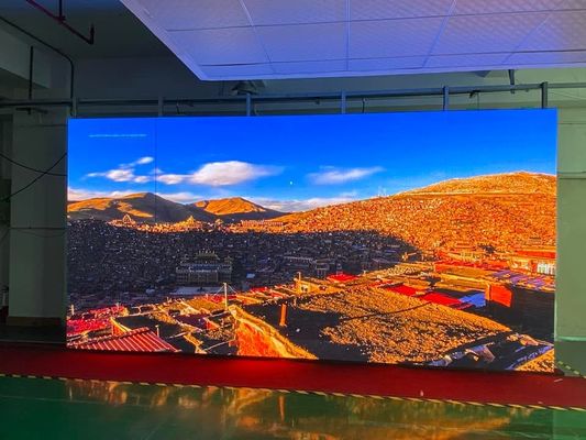 P1.875 Внутренний светодиодный дисплей 284440 точек/кв.м 480x480 мм шкаф