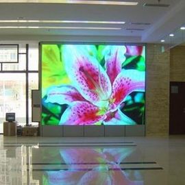 Алюминиевый светодиодный дисплей 256*128мм Модуль Внутренний полный цвет с оптимальным расстоянием просмотра 6м-30м