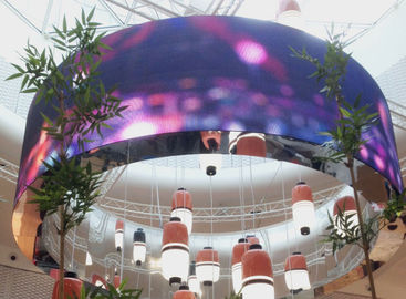 P4 Soft Hd Flexible Advertising LED Screens Плотность пикселей 62500 точек / кв.м. РГБ рекламный светодиодный экран