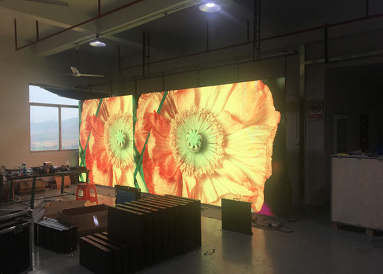 Хорошая цена Полноцветный внутренний P3 Pantalla LED дисплейный модуль панель видеостенный экран онлайн