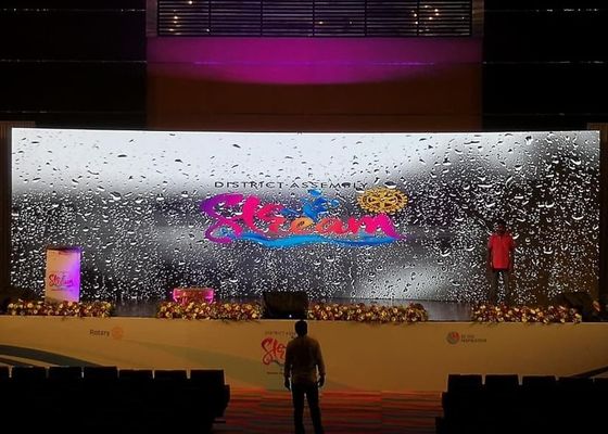 Высококачественная высокая яркость наружной полноцветной водонепроницаемой светодиодной дисплейной стены COB P2.5