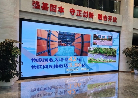 Услуга по прокату плакатов из алюминия с светодиодным литьем P6 Full Color LED Video Wall Panel