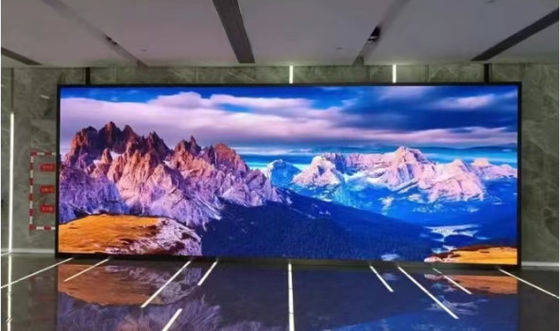 COB P2.5Установленный светодиодный дисплей из литого алюминия 40000 пунктов/кв.м.