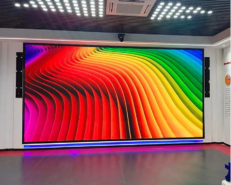 Наружный P2.5 RGB светодиодный алюминиевый экран для аренды и виселицы с 480 мм х 480 мм коробкой