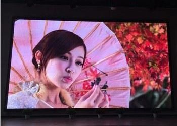 Внутренний тонкий экран с ультратонкой SMD P2 с полноцветным светодиодным дисплеем для свадебных залов
