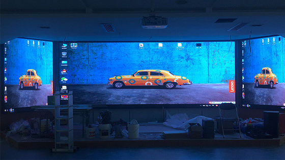 Продажная площадка Прокат экрана Подвешенная светодиодная сцена Фон COB P2 HD 128 * 64 разрешение