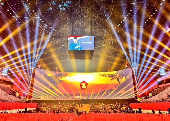 Внутри помещений SMD Full Color HD P4.81 Stage Led Rental Screen для видеостенных панелей концертов
