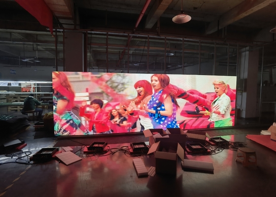 HD Full Color SMD LED Screen Indoor P5 1/16 Мод сканирования Подходит для рекламных плакатов