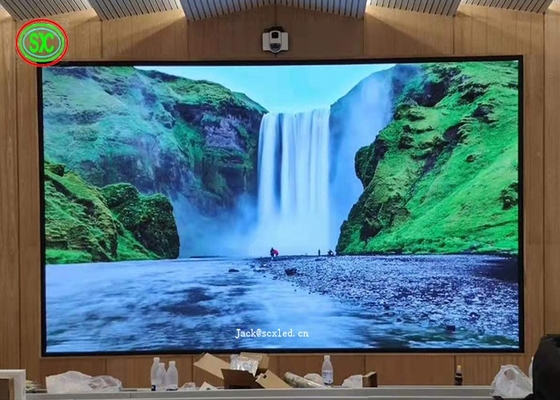 Наружный водонепроницаемый RGB LED дисплей Гибкий экран P4.81 Высокое разрешение