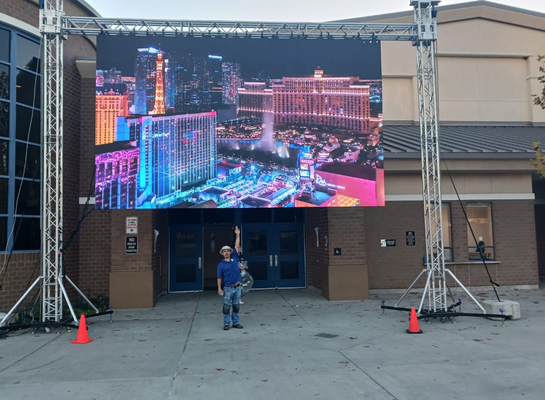 HD Indoor Full Color LED Display Die-Cast Aluminum Screen 2500 CD/Sqm с углом просмотра