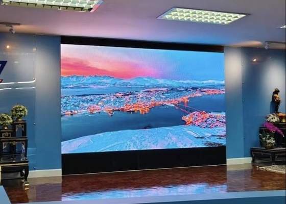 Внутренний литой алюминий/внешний арендный экран светодиодный дисплей 1R1G1B P4 Модуль Размер 256*128 мм