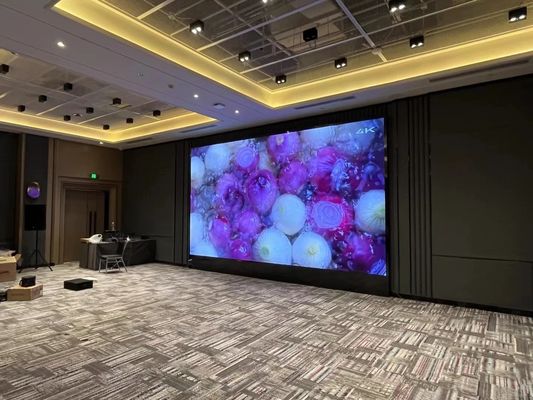 Светодиодная панель поверхностного монтажа с длительным сроком службы со стандартными светодиодами SMD3528 и уровнем защиты IP43