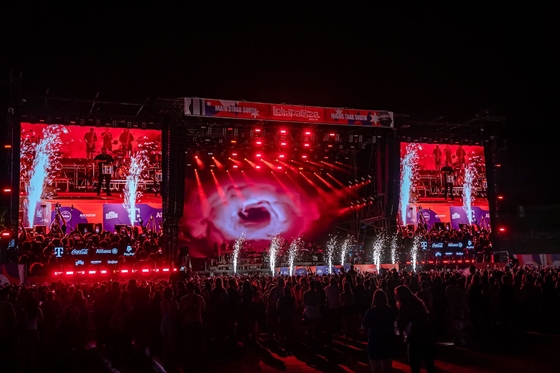 P.91 Ultra Slim Outdoor LED Screen, RGB LED Die-Cast Aluminum Screen 320 мм х 160 мм Размер