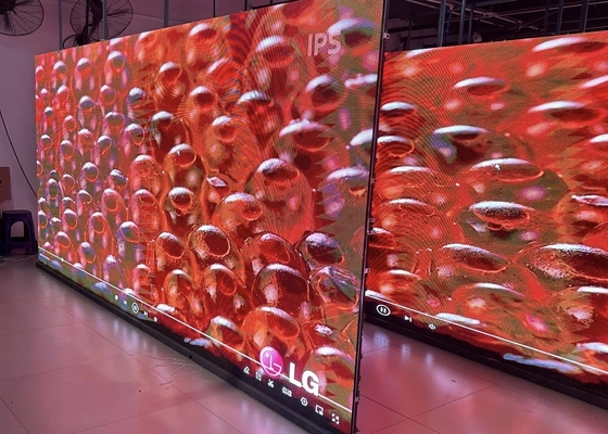 Аренда P3 RGB Внешний водонепроницаемый светодиодный рекламный экран DC5V Для стадионов и торговых центров