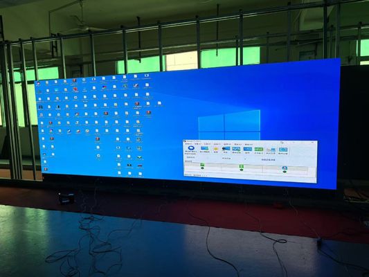 Хорошая цена P4 Крытый светодиодный экран видеостены 4 мм SMD2121 модуль 320x160 мм онлайн