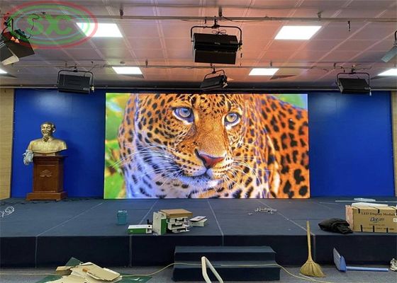 P3 Внутренний полноцветный эпизод с светодиодным дисплеем 3 мм Пиксельная высота 27778 пикселей/м2