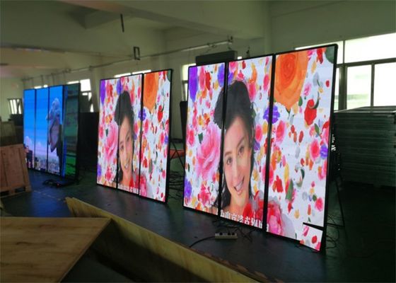Хорошая цена Полноцветный водонепроницаемый светодиодный дисплей P3.91 SMD1921 онлайн