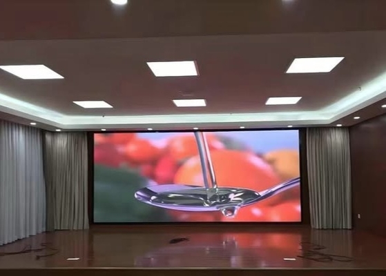 SMD3535 Скупочная коробка для литья/прокат светодиодный дисплей P3.91 Внешний высокая яркость водонепроницаемая 500*1000 мм Большой экран