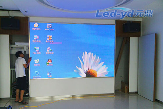 Внутренний полноцветный светодиодный дисплей P3.9 с бесшовным соединением, высокой частотой обновления и широким углом обзора для коммерческой аренды и мероприятий