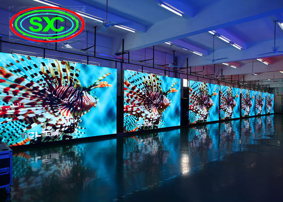 Внутренний полноцветный P4 SMD LED дисплейный модуль 256 * 128 мм 1/8 сканирования для экономии энергии и защиты окружающей среды