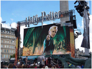 P2.5 Ультратонкий COB LED экран Водонепроницаемая аренда Светодиодная видеостена Размер 640*640 мм