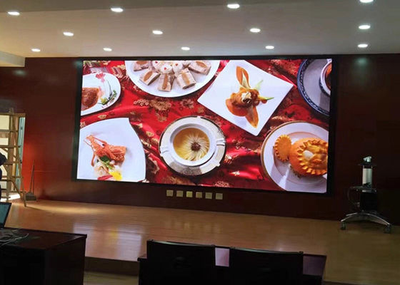 Высокая яркость Внутренний полноцветный экран P5 320 * 160 мм LED Video Wall