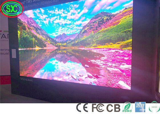 FCC 400 Вт/кв.м. Фиксированный внутренний светодиодный дисплей Протяженность 2,5 мм.