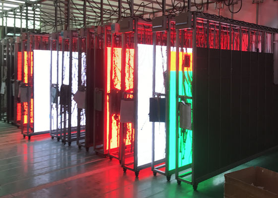 Внутренний полноцветный экранированный экран экрана P4 LED