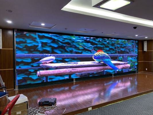 HD Full Color Fine Pitch LED Panels P2 Indoor Big Screen TV Poster LED Video Wall Screen (Всецветные светодиоды с тонким звучанием)
