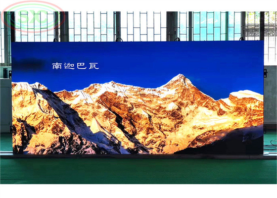 Внутренний полноцветный светодиодный экран P3.91 500*500 мм Pixel Shopping Mall Rental Video Wall