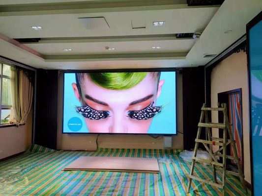 Тангаж P3 высокого difinition небольшой крытый привел афишу панели шкафа экрана дисплея 576*576mm diecasting