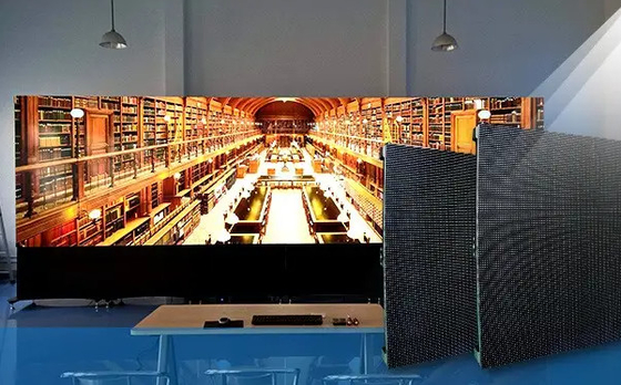Внутренний P2 HD Led Screen Die Casting Алюминий 640 * 640 Шкафы 3840Hz Обновление наружного светодиодного экрана