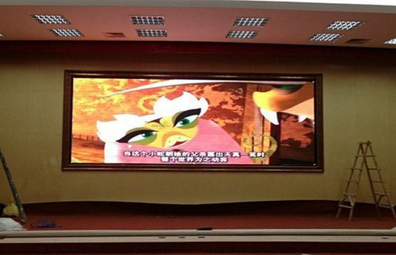 Доска знака СИД полного цвета DC5V P4 крытая с электропитанием Meanwell, афишей водить