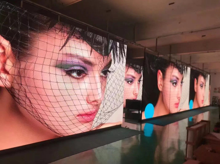 На открытом воздухе яркость 1800MCD/M2 IP65 RGB SMD3535 дисплея СИД полного цвета P6.67