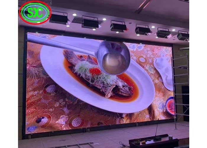 Установка умного экрана СИД размера 250X250mm модуля экрана ТВ P3.91 крытого арендного фиксированная