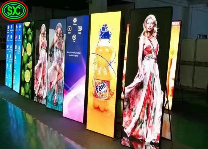 Цифровой рекламный плакат размером 320x160 мм. Выведите рекламу на новый уровень с экраном размером 680x2000 мм.