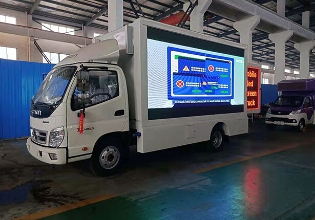 Мобильный РГБ светодиодный дисплей P1.6 Внутренняя высокая частота обновления 3840HZ Легко устанавливается