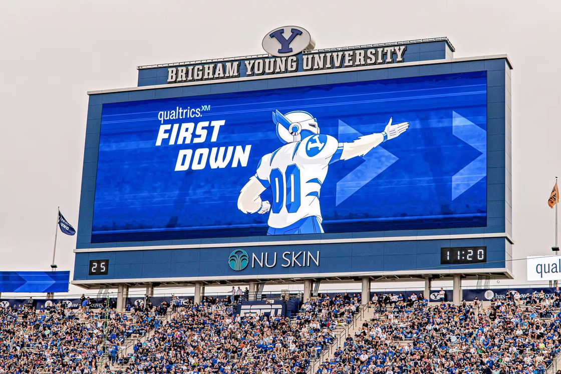 P6 Внешний водонепроницаемый рекламный экран высокой четкости