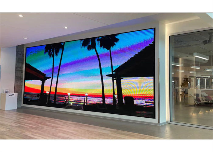 Легкий и полноцветный светодиодный дисплей для выставок. Легко устанавливается и транспортируется. Подходит для потоковых шоу.