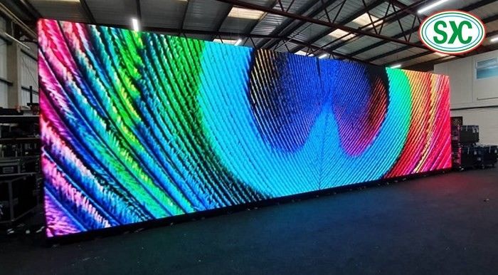 P4 Полноцветный подвесной светодиодный экран для аренды, высокая яркость, гарантия 3 года, светодиодный дисплей для периметра стадиона