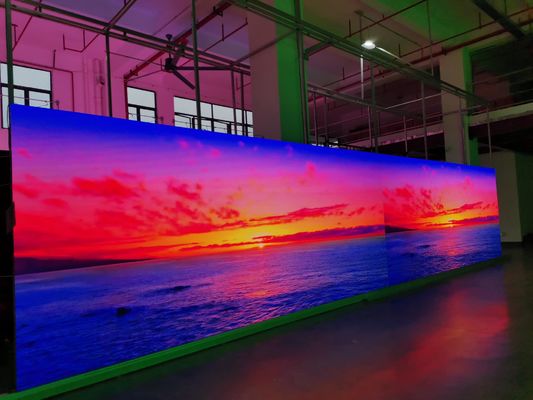 Хорошая цена Прокат привел экраны рекламы видео стены П3.91 Ип65 крытые СМД для церкви этапа онлайн