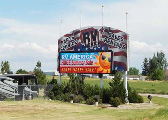 P5 Уличный полноцветный светодиодный экран 5 мм шаг пикселя IP65 водонепроницаемый