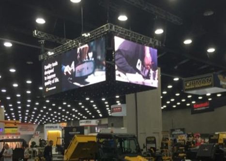 P10 Полноцветный спортивный наружный светодиодный дисплей для футбольного/баскетбольного стадиона