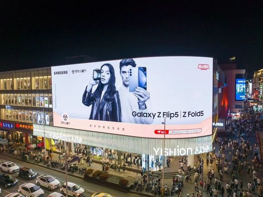 Разрешение RGB LED дисплей 40000 точек / кв.м. 5 мм Пиксельный пиксель 320 * 160 мм Размер модуля для точного и точного отображения