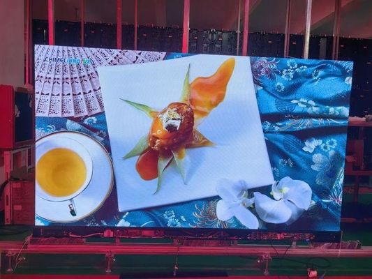 Сертифицированный по стандартам CE/ROHS/FCC светодиодный дисплей с мелким шагом, со светодиодами SMD2121 и корпусом из литого алюминия