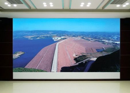 Хорошая цена Прокат экрана P8 светодиодный дисплей Биллборд, внутренний полноцветный светодиодный экран 1/4 режим сканирования онлайн