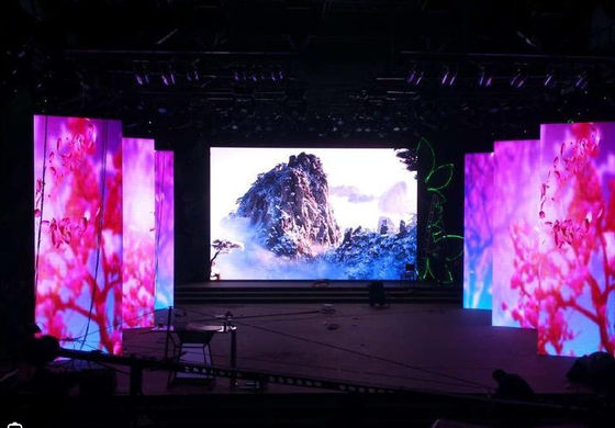 Размер модуля 250*250 мм и режим управления 1/20S для полноцветного светодиодного дисплея наружной рекламы