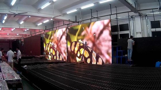 Хорошая цена Срок службы светодиодного дисплея GOB со структурой пикселей 1R1G1B - 100 000 часов, размер кабинета 600*337,5 мм онлайн