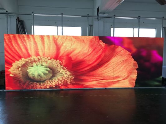 Хорошая цена СИД этапа экранирует крытый рекламируя шкаф RGB 3 дисплея HD P4 1920hz в 1 512x512mm шкаф, яркость 1500cd онлайн